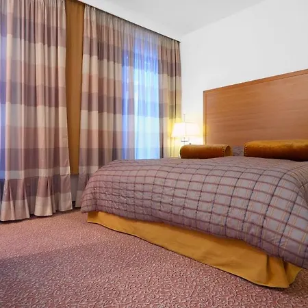 Hotel Clement 
