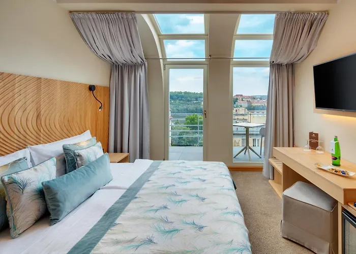 Hotel Clement